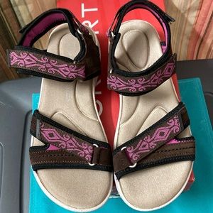 Rockport, walking sandal, new inbox, brown suede, pink design, size 7.5 M